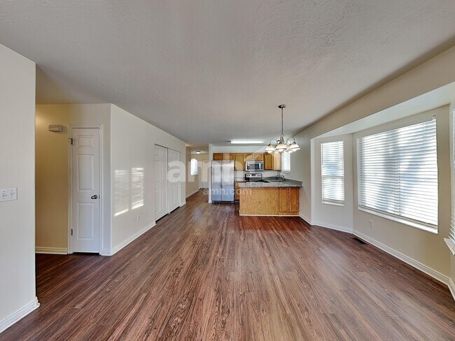 Building Photo - 2552 W 1500 N