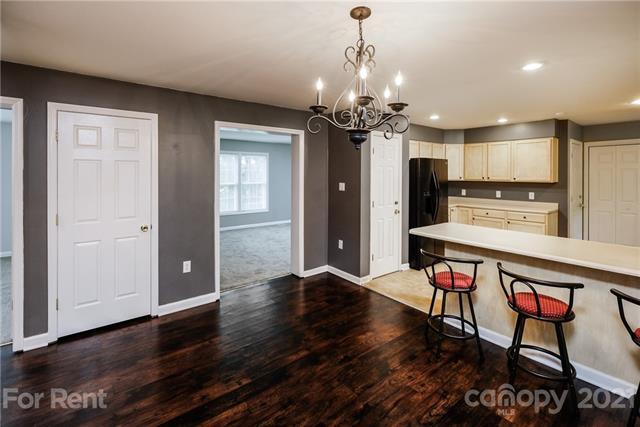 Building Photo - 7345 Gilead Rd