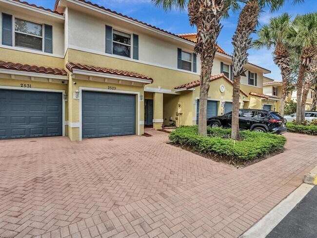 Primary Photo - 2529 NW 31st Ct