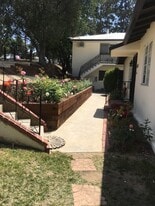 Building Photo - 1820 Verdugo Loma Dr