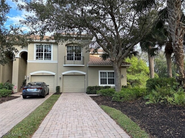 Building Photo - 18941 Bay Woods Lake Dr