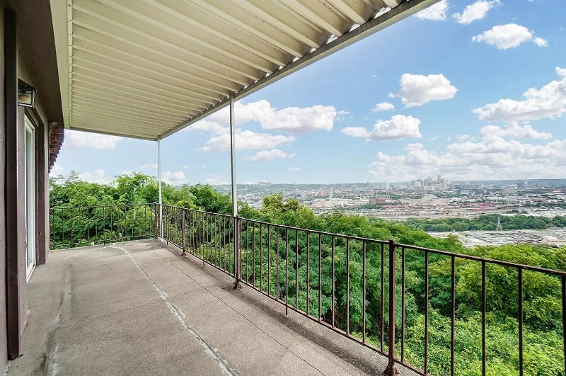 Building Photo - 2701 Lehman Rd