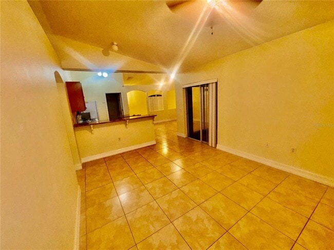 Building Photo - 909 Gateshead Ct