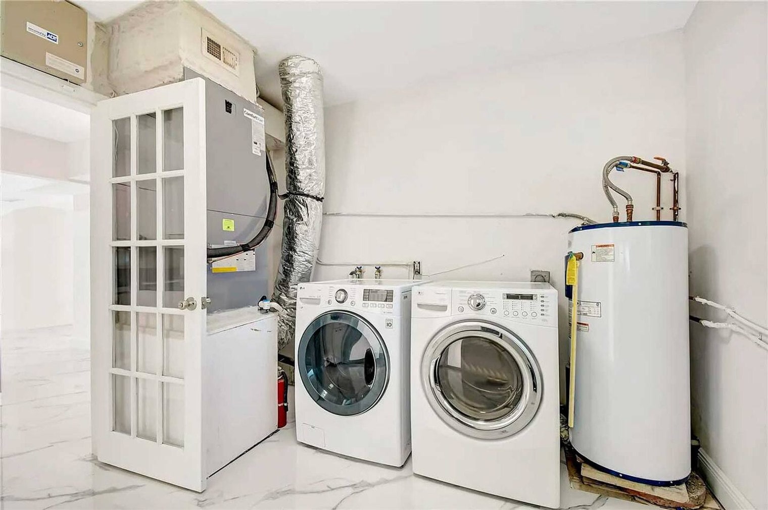 Building Photo - 2013 NW 12th Ave