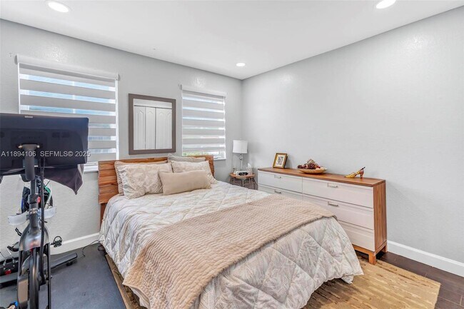 Building Photo - 4311 SW 160th Ave