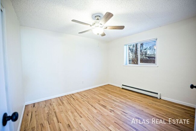 Building Photo - NEWLY RENOVATED - Beautiful 2bed, 1bath in...