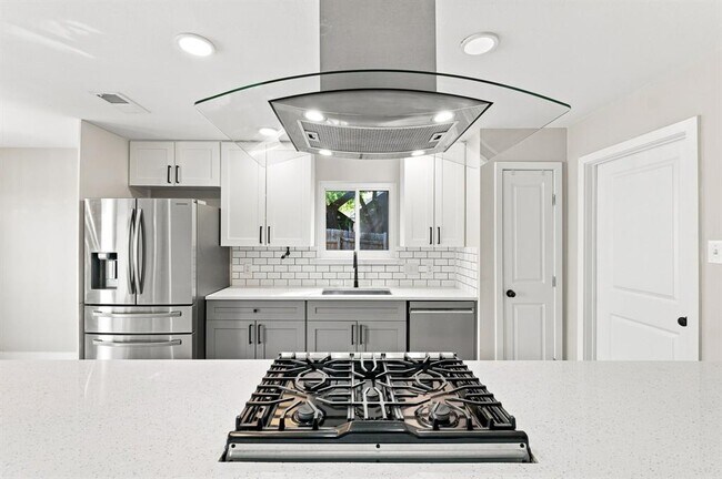 Building Photo - 12713 Rhea Ct
