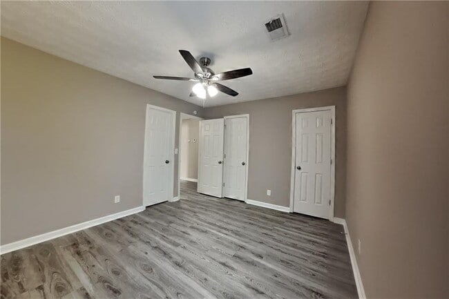 Building Photo - 41 Ludwick Ln