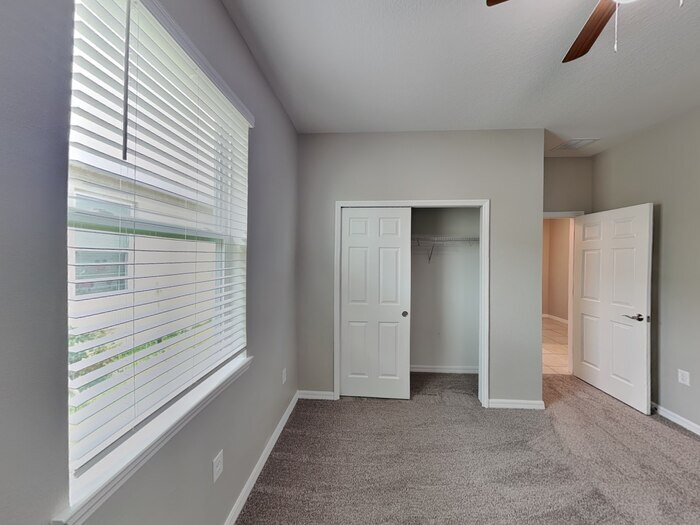 Building Photo - 1130 Lone Palm Wy