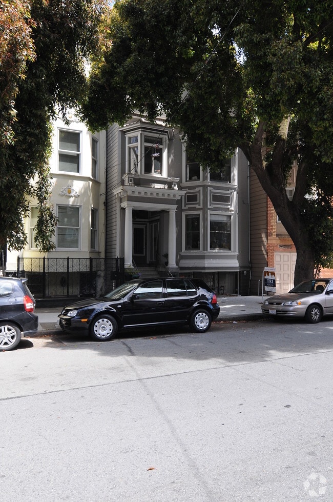 Primary Photo - 1810-1812 Page St