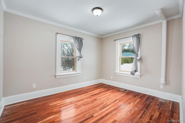 Building Photo - 18 Ketcham Dr