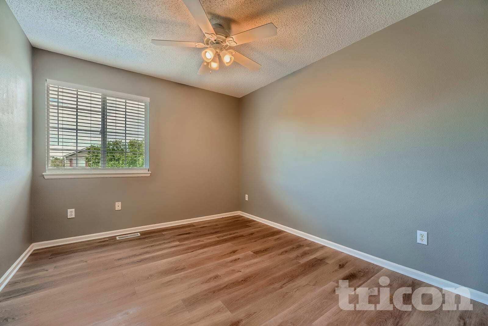 Building Photo - 20204 E Progress Pl