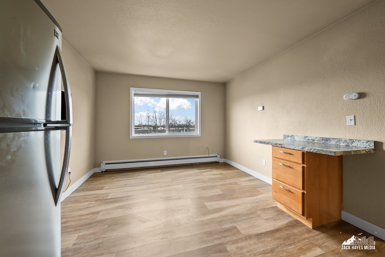 Building Photo - 618 Gambell St