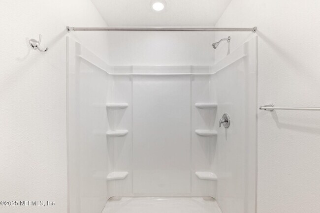 Building Photo - 47 Tordera Ln