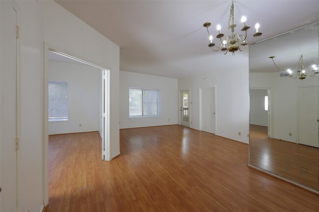 Building Photo - 2209 S Braeswood Blvd