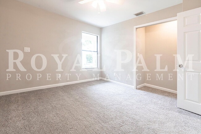 Building Photo - Renovated 3BR Home in The Forest — Seasonal Charm & Holiday Savings – Apply by 12/31 for One Mont...