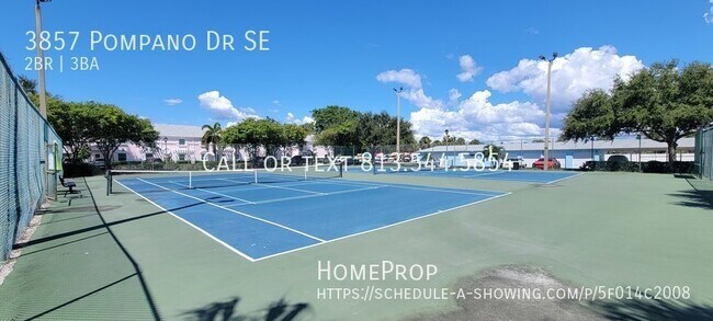 Building Photo - 3857 Pompano Dr SE