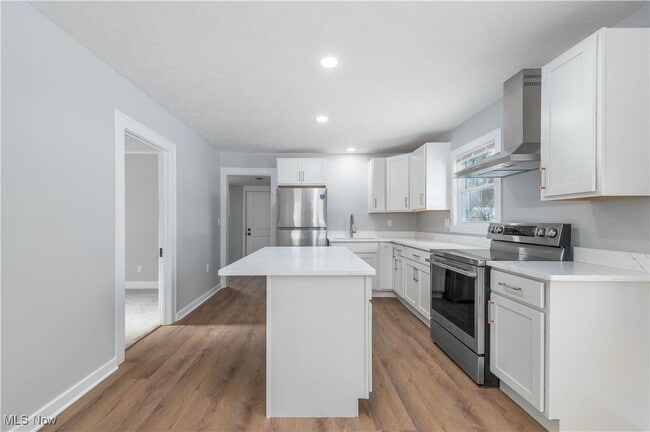 Building Photo - 218 Roxboro Rd