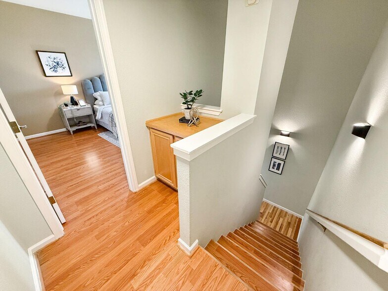 Building Photo - 1102 Niguel Ln