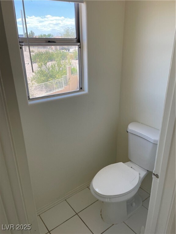 Building Photo - 2413 Cliffwood Dr