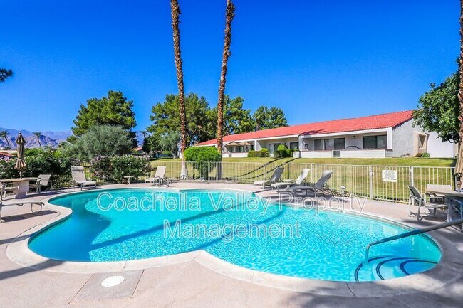 Building Photo - 158 Wimbledon Ct