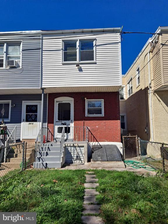 Building Photo - 846 Haws Ave