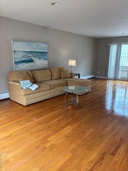 Building Photo - 5 Kensington St