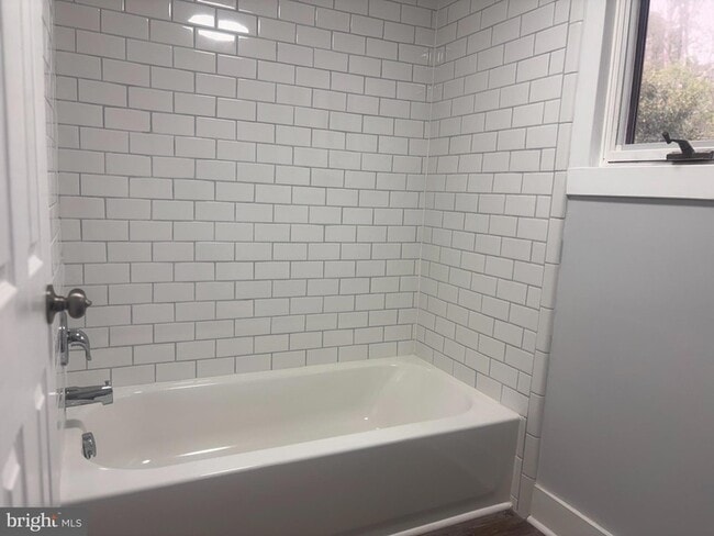 Building Photo - 308 Whitehall Rd