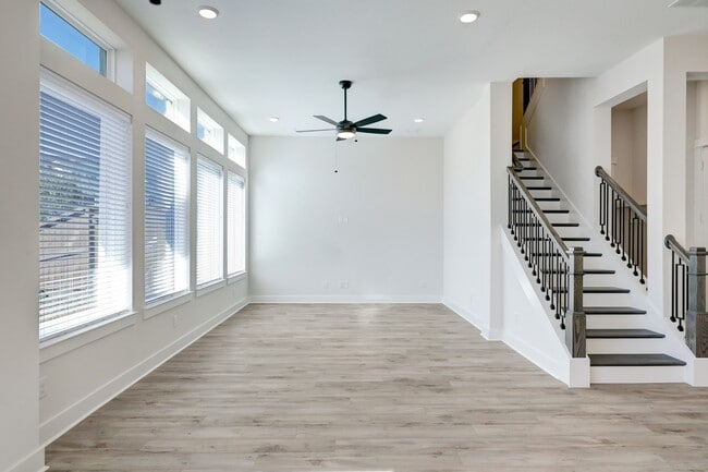 Building Photo - 3105 Somerset Levens Ln