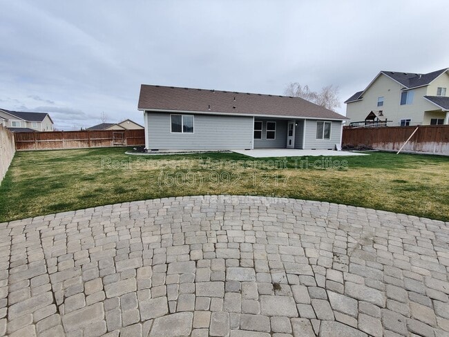 Building Photo - 603 Hilltop View St