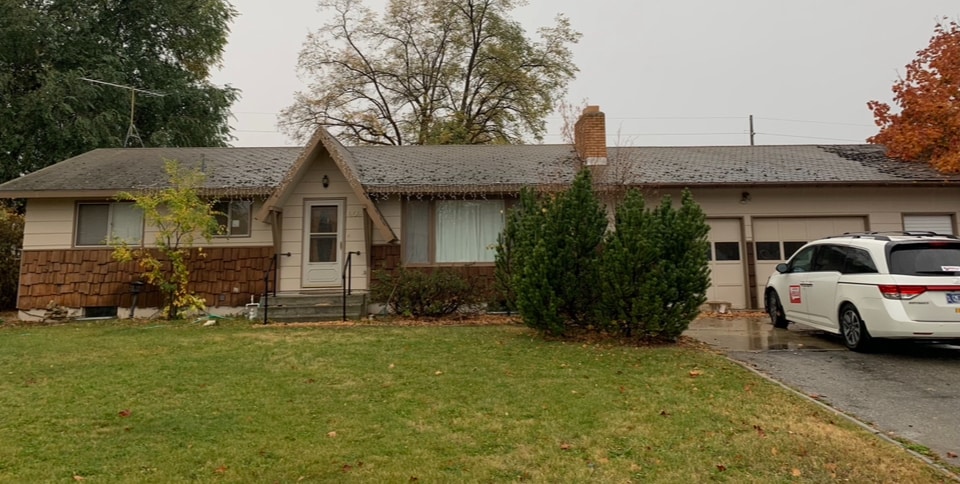 Not fancy, but so homey! - 202 Hillcrest Dr