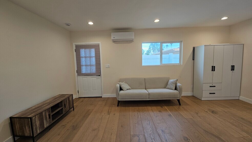 Building Photo - 16963 San Jose St