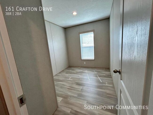Building Photo - 161 Crafton Dr