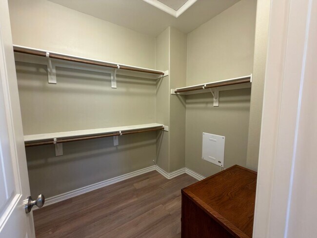 Building Photo - 8253 Noelle Drive