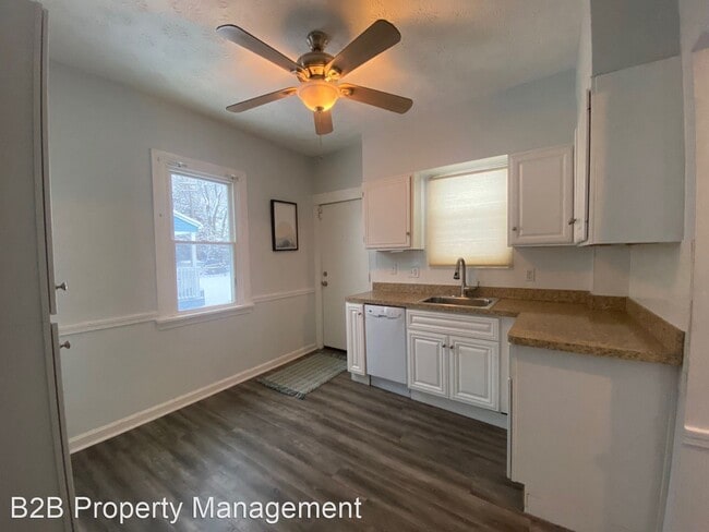 Building Photo - 3 br, 1 bath House - 12028 Wade Park Ave.