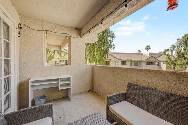 Building Photo - 6885 E Cochise Rd