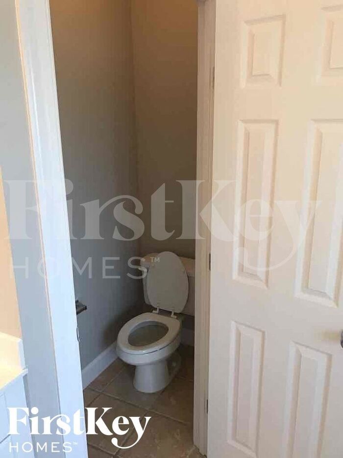 Building Photo - 388 Waterford Cove Trail