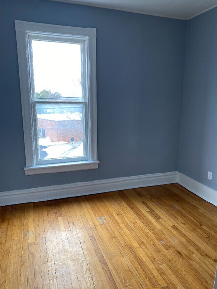 Building Photo - 1440 1st Ave
