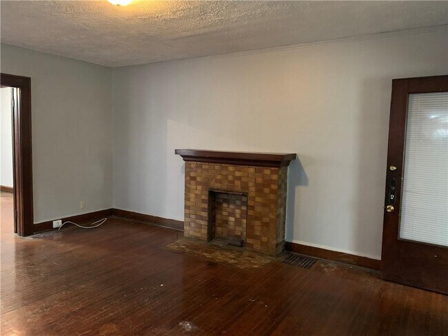 Building Photo - 3847 Carrollton Ave