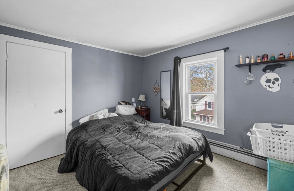 Building Photo - 58 Read Ave