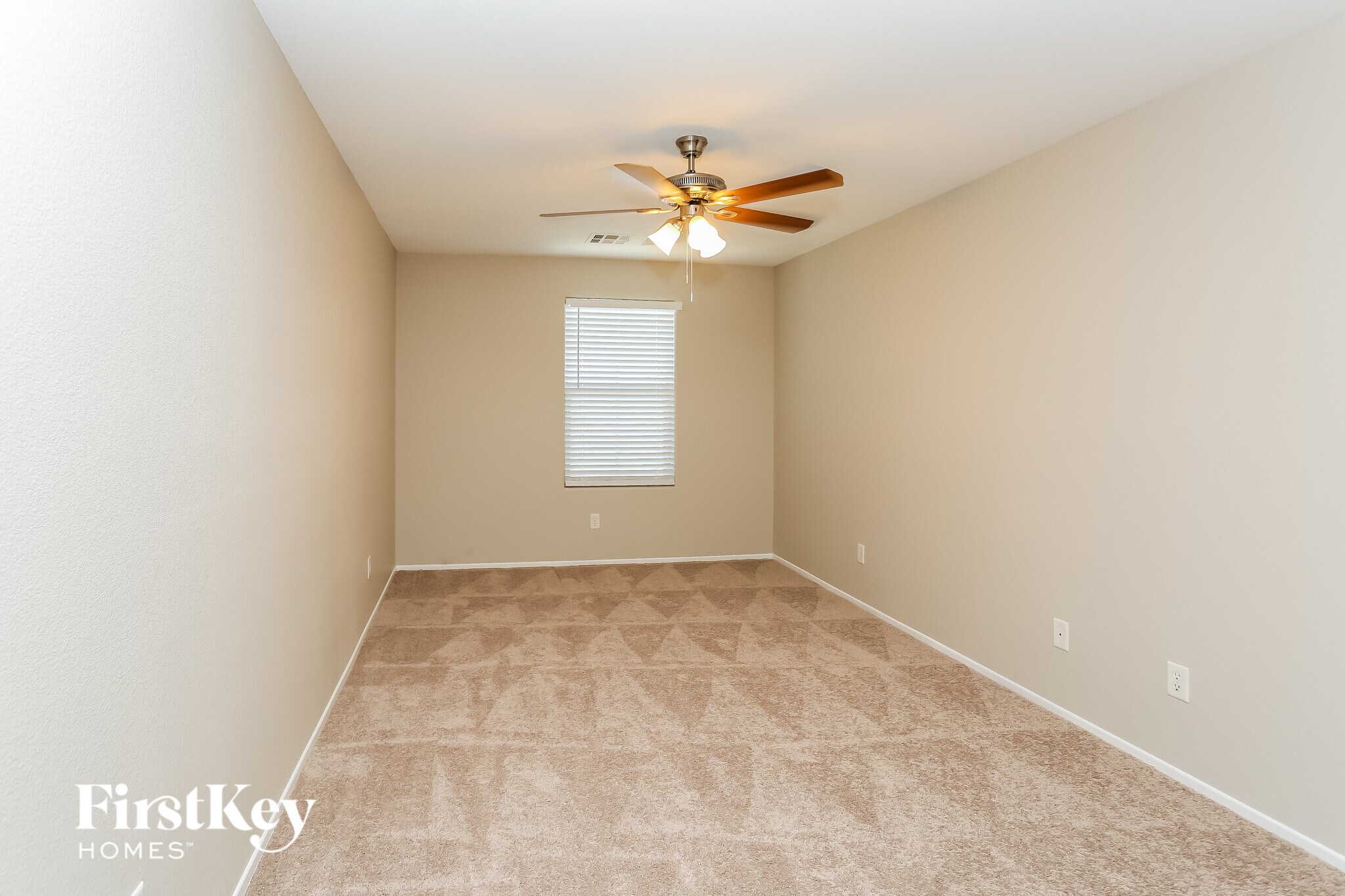 Building Photo - 10841 Pearl River Ave