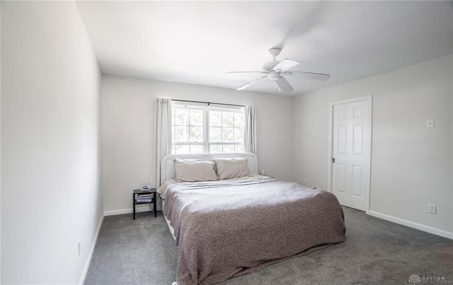 Building Photo - 215 N Williams St