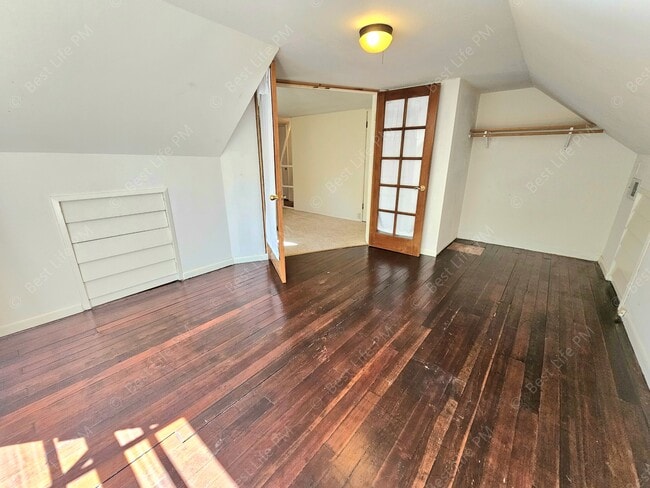 Building Photo - 2627 SE 115th Ave