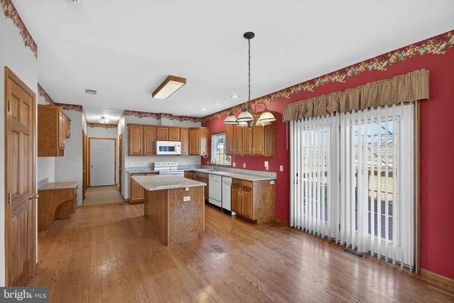 Building Photo - 5289 PA-309