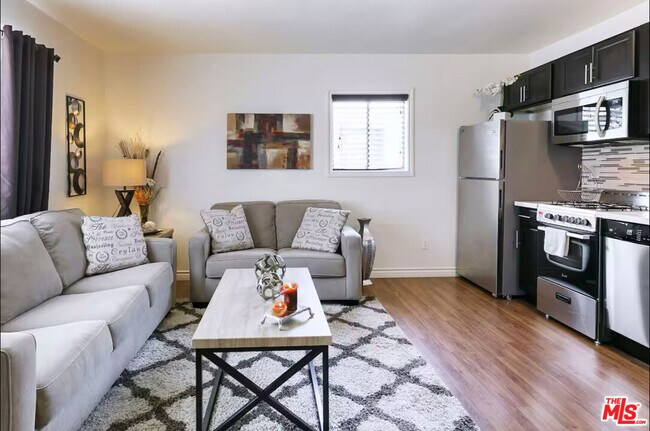 Building Photo - 5428 Colfax Ave