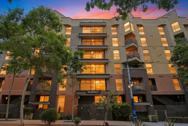 Building Photo - 1225 Island Ave