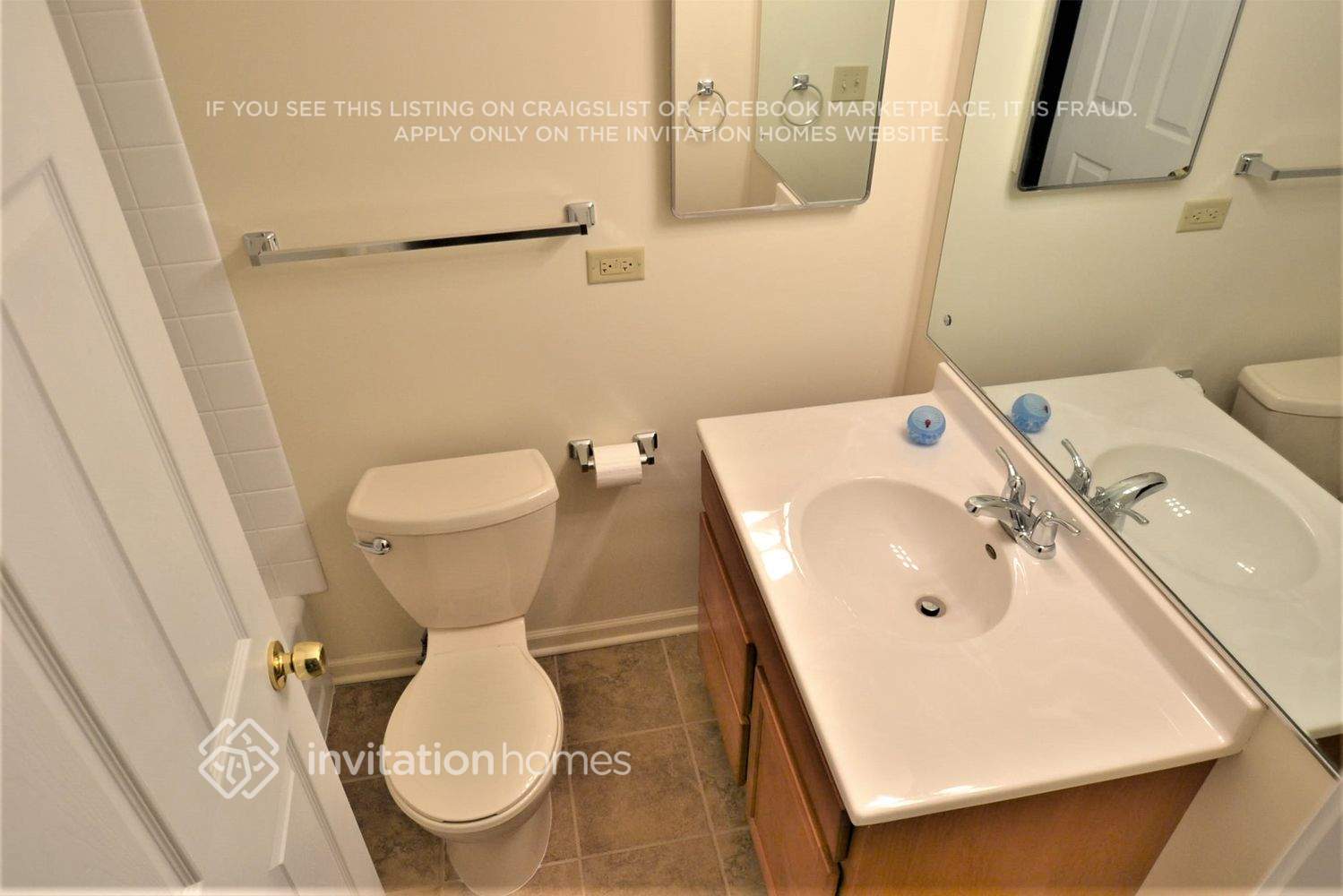 Building Photo - 828 Winmoor Dr