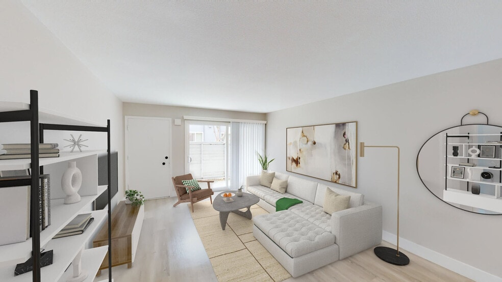 Building Photo - SaltAire