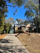 Building Photo - 2053 Monroe St