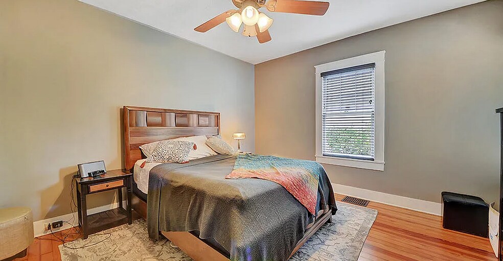 Building Photo - 3115 Pacific St